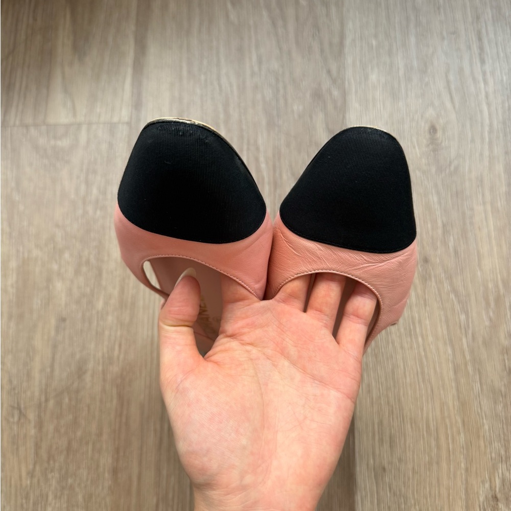 CHANEL Pink and Black Two-Tone Slingback Flats - Picture 5 of 8